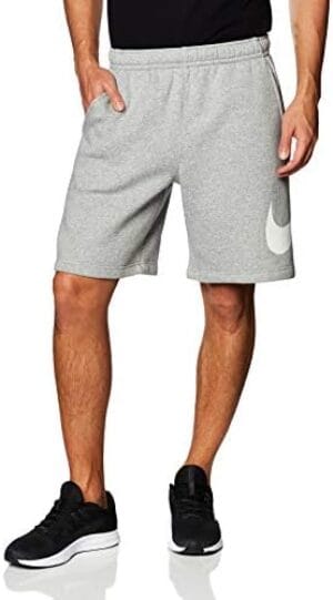 Nike Men’s Sportswear Club Short Basketball Graphic