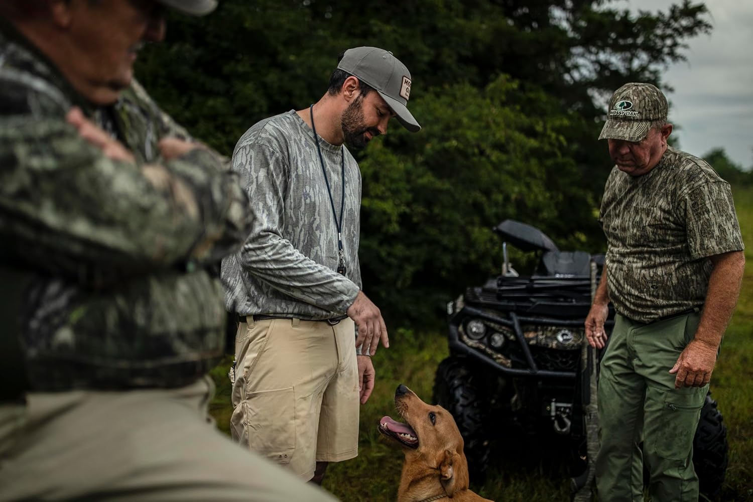 Mossy Oak Men's Camo Hunting Shirt Short Sleeve Cotton - Image 4