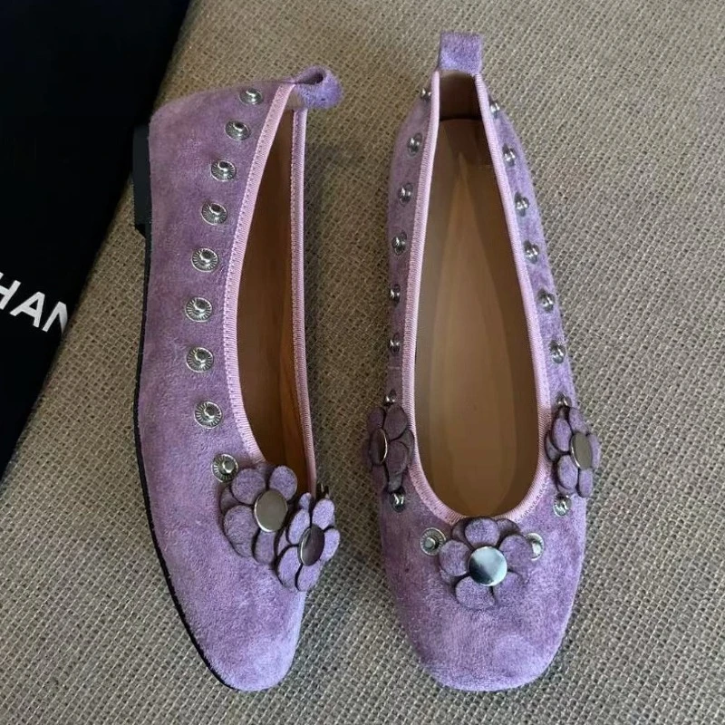 Suede Rivet Flower Ballet Flats Women Footwear Shallow Comfort Round Toe Fashion Casual Shoes Designer Mary Jane Shoes Women