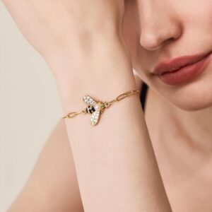 Cicy Bell Womens Bumble Bee 18K Gold Plated Bracelets Oval Pearl Cubic Zirconia Figaro Chain Trendy Cute Animal Jewelry Gift