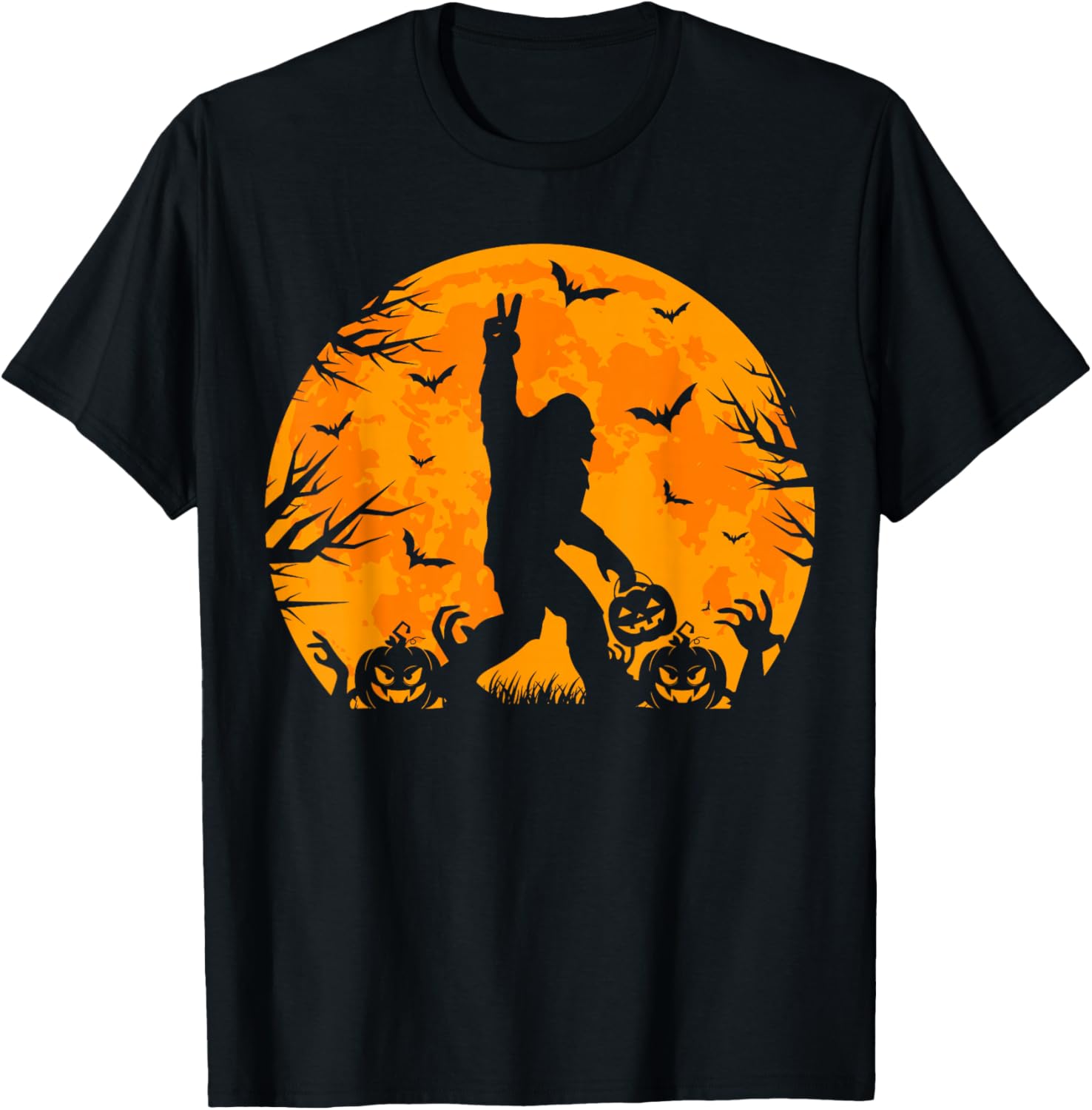 Spooky Halloween Bigfoot Pumpkin Funny Halloween Sasquatch T-Shirt