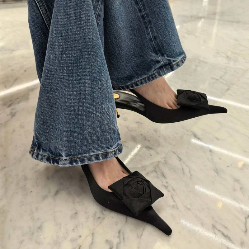 European and American Women's Sexy High-heeled Elegant Party Wedding Shoes Fashionable Flower Back Hollow Pointed Sandals