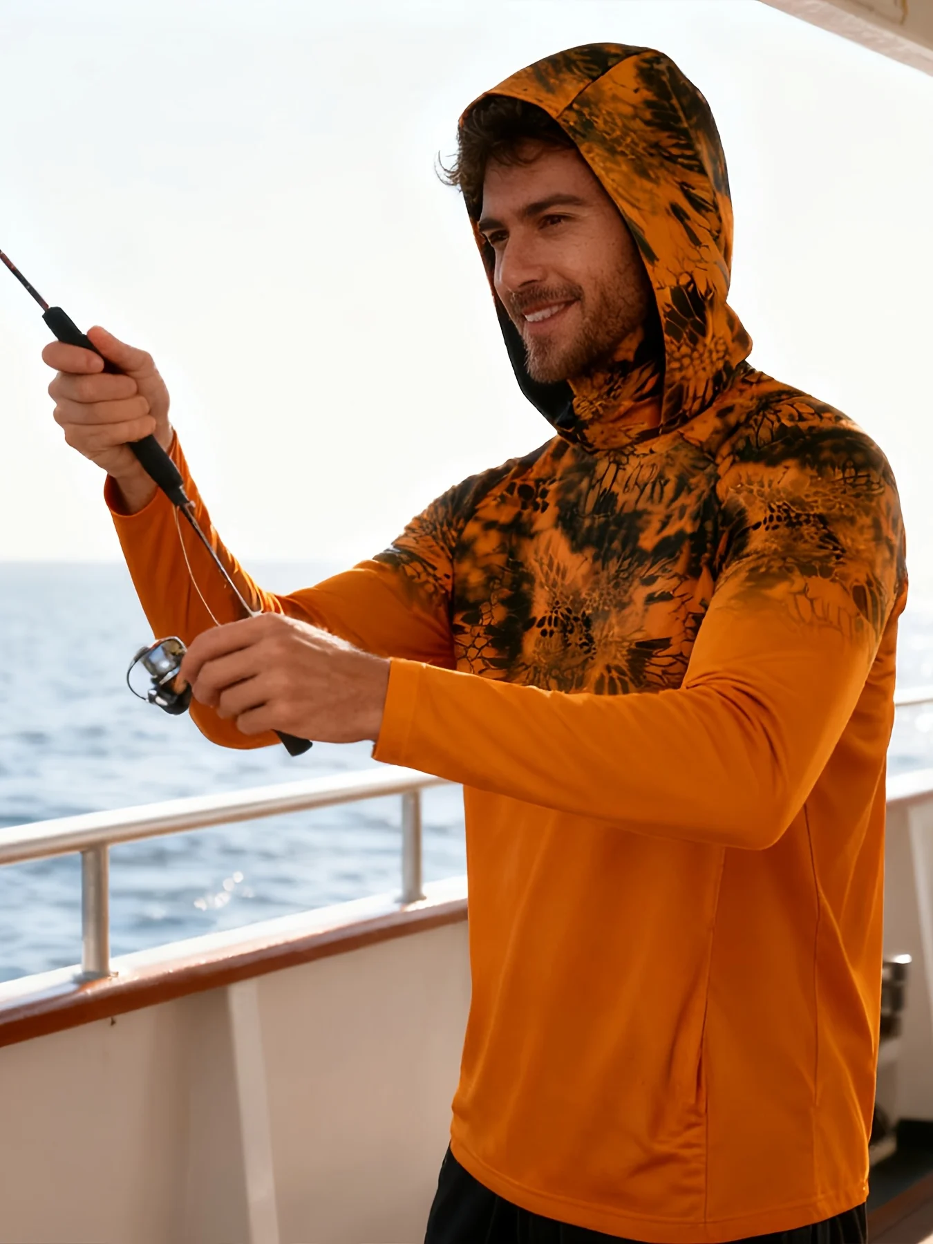 2026 New Model UV-Resistant Fishing Shirt with Long Sleeves and Hooded Collar - UV-Resistant Fishing Mask Clothing