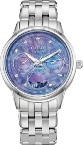 Citizen Women’s Eco-Drive Calendrier, Moon Phase Diamond Accents Dial, Stainless Case and Bracelet Watch, Month/Day/Date
