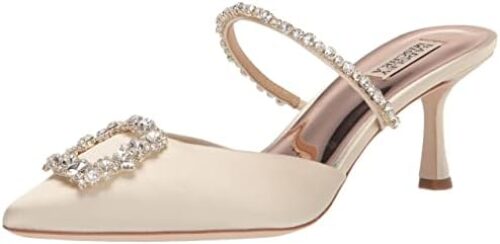 Badgley Mischka Women’s Flutter Pump
