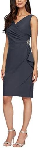Alex Evenings Women’s Slimming Short Ruched Dress with Ruffle(Petite and Regular)