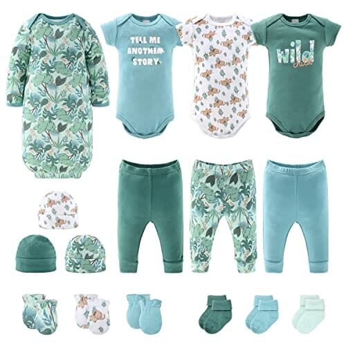 The Peanutshell Newborn Clothes & Accessories Gift Set -16 Piece Layette Set – Wild Jungle – Fits Newborn to 3 Months