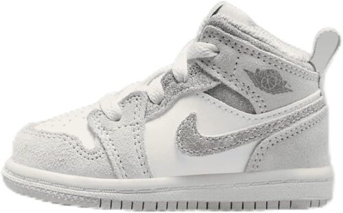 Nike Boys’ Jordan 1 Mid SE Shoes